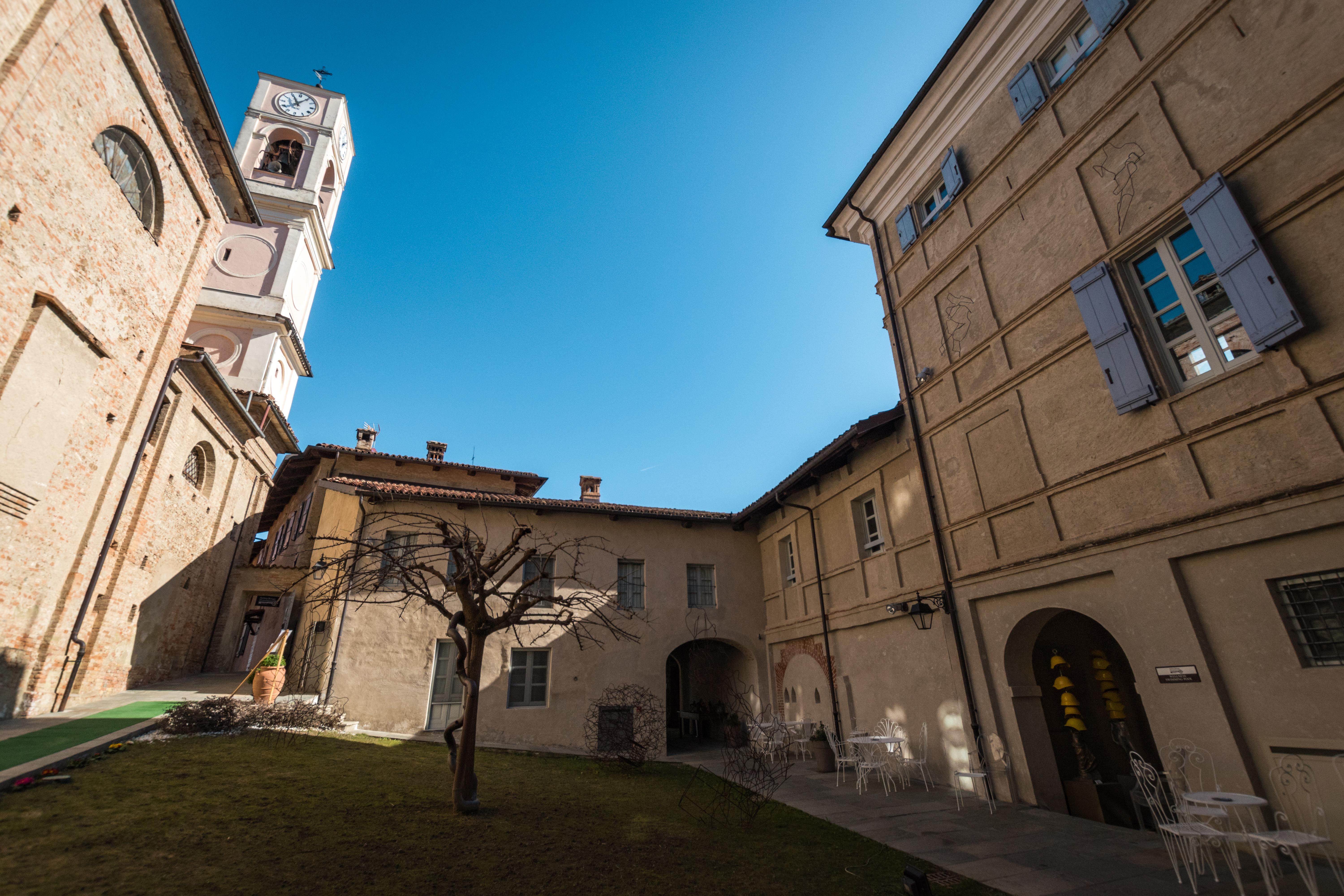 Hotel Antico Borgo Cuneo Exterior foto