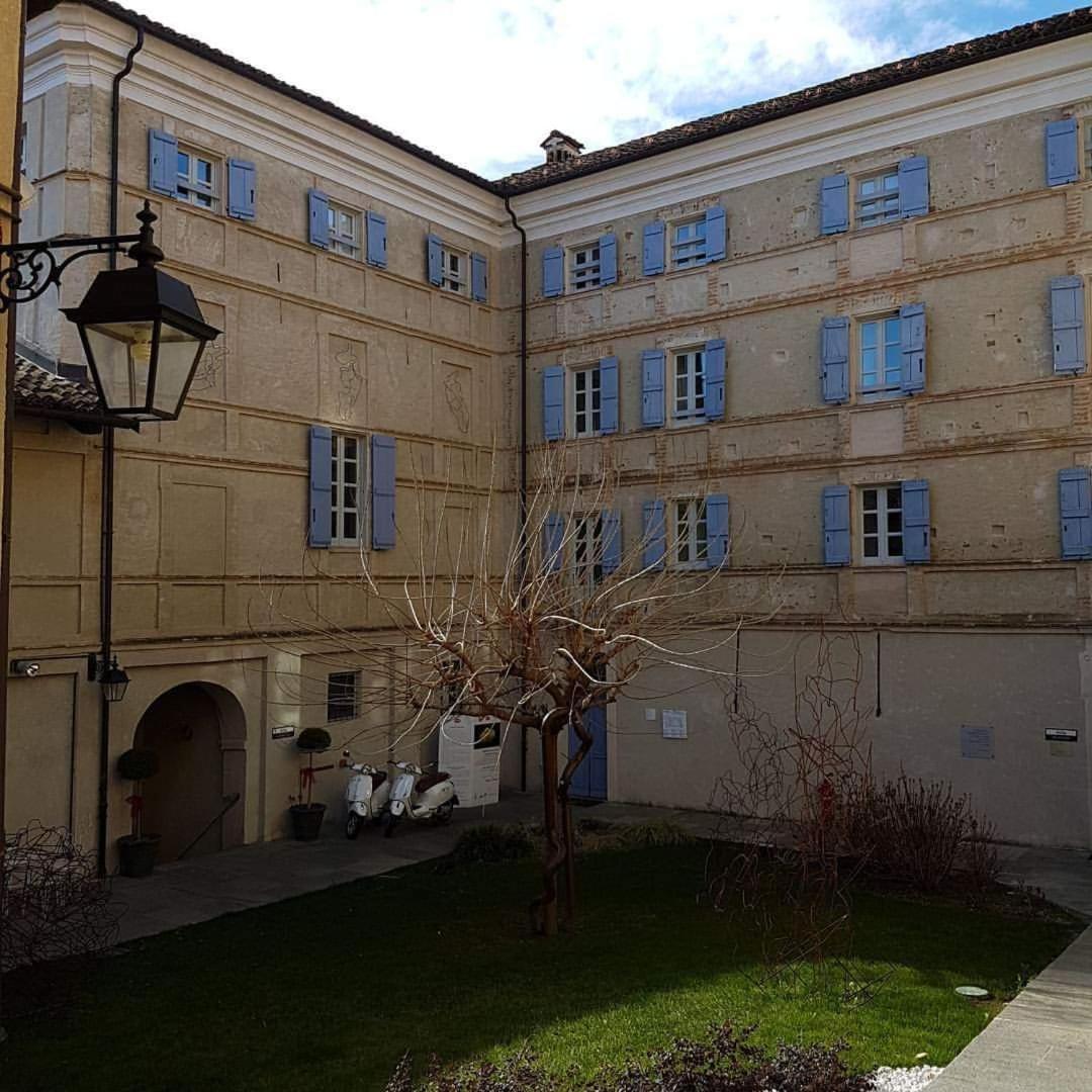 Hotel Antico Borgo Cuneo Exterior foto