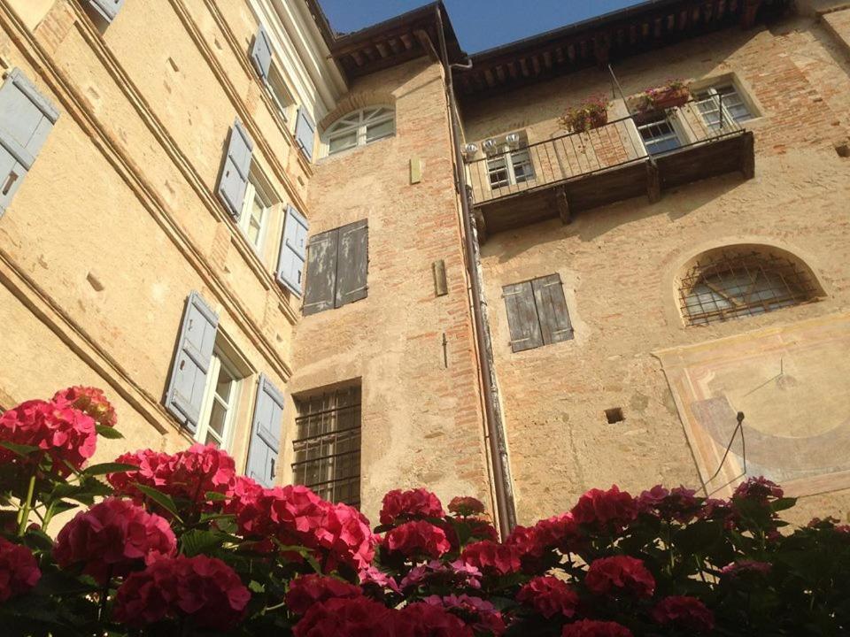 Hotel Antico Borgo Cuneo Exterior foto