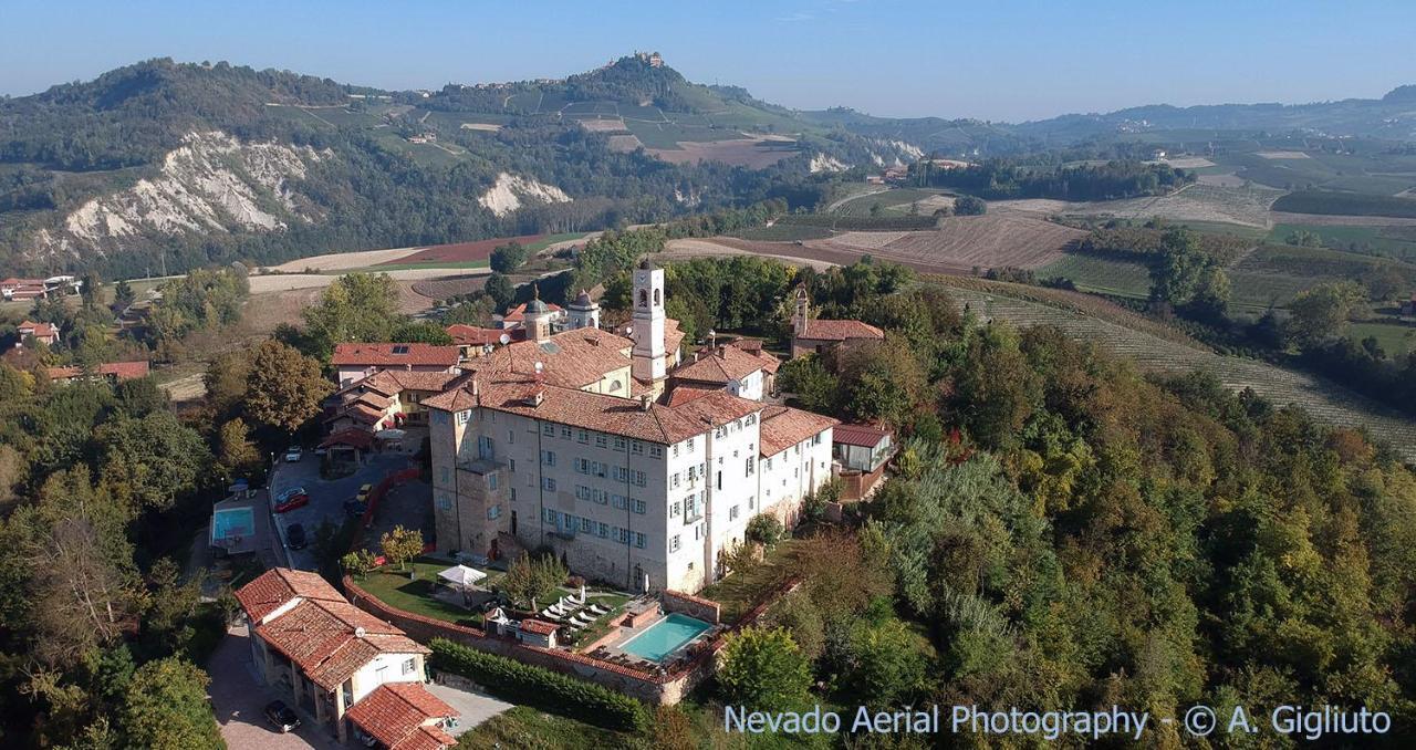 Hotel Antico Borgo Cuneo Exterior foto