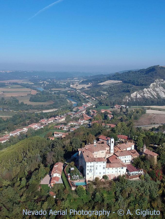 Hotel Antico Borgo Cuneo Exterior foto